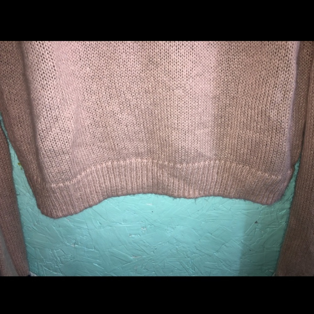 Cropped pink sweater - Picture 4 of 6